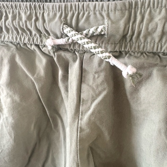 Cat & Jack Olive Green Pull-On Shorts – Kids M (7/8) - Picture 2 of 4